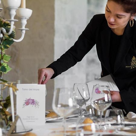 Torre Del Mare Hotel Испика Екстериор снимка