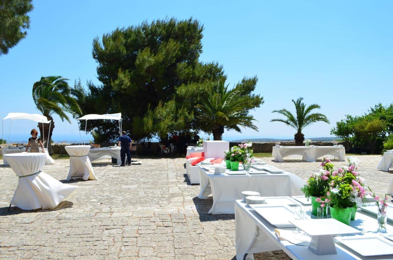 Torre Del Mare Hotel Испика Екстериор снимка